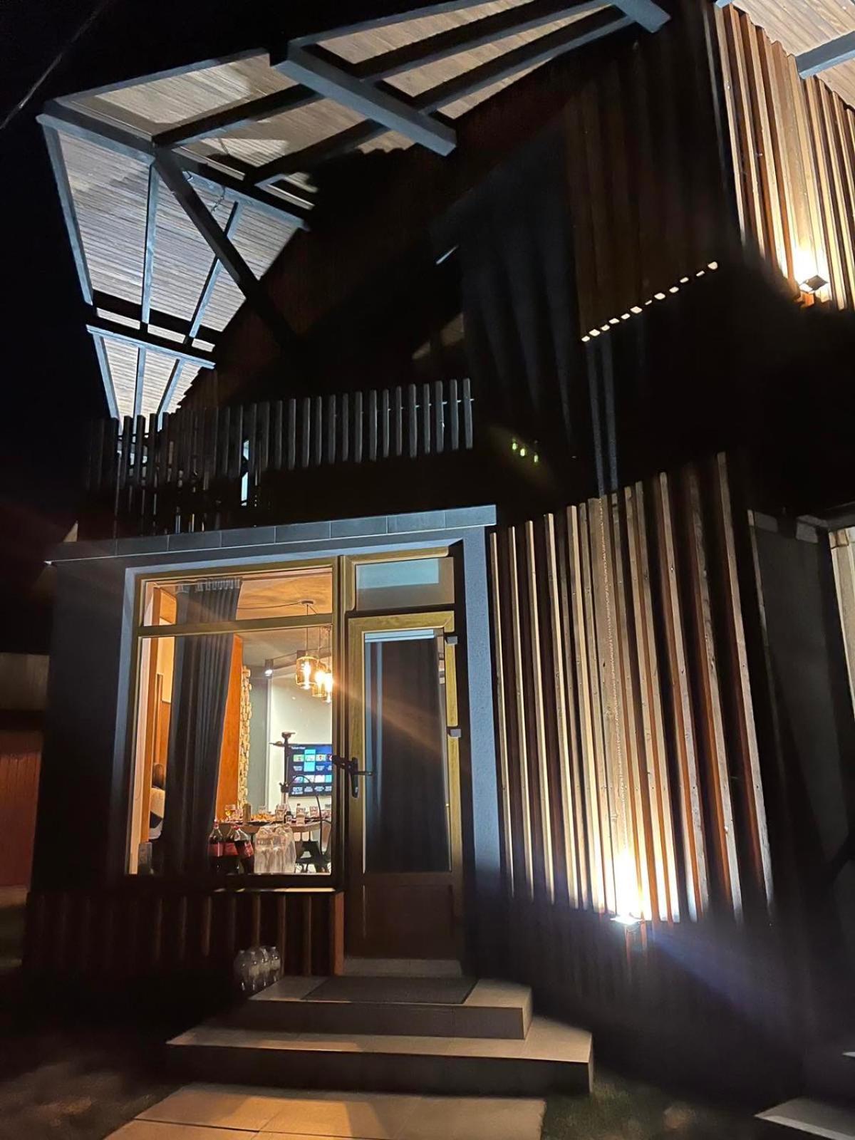 Mishelter Villa Migovo Exterior photo